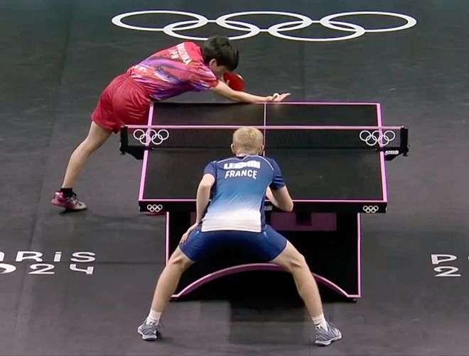 英格兰队碾压法国队，张本智和扛起全队