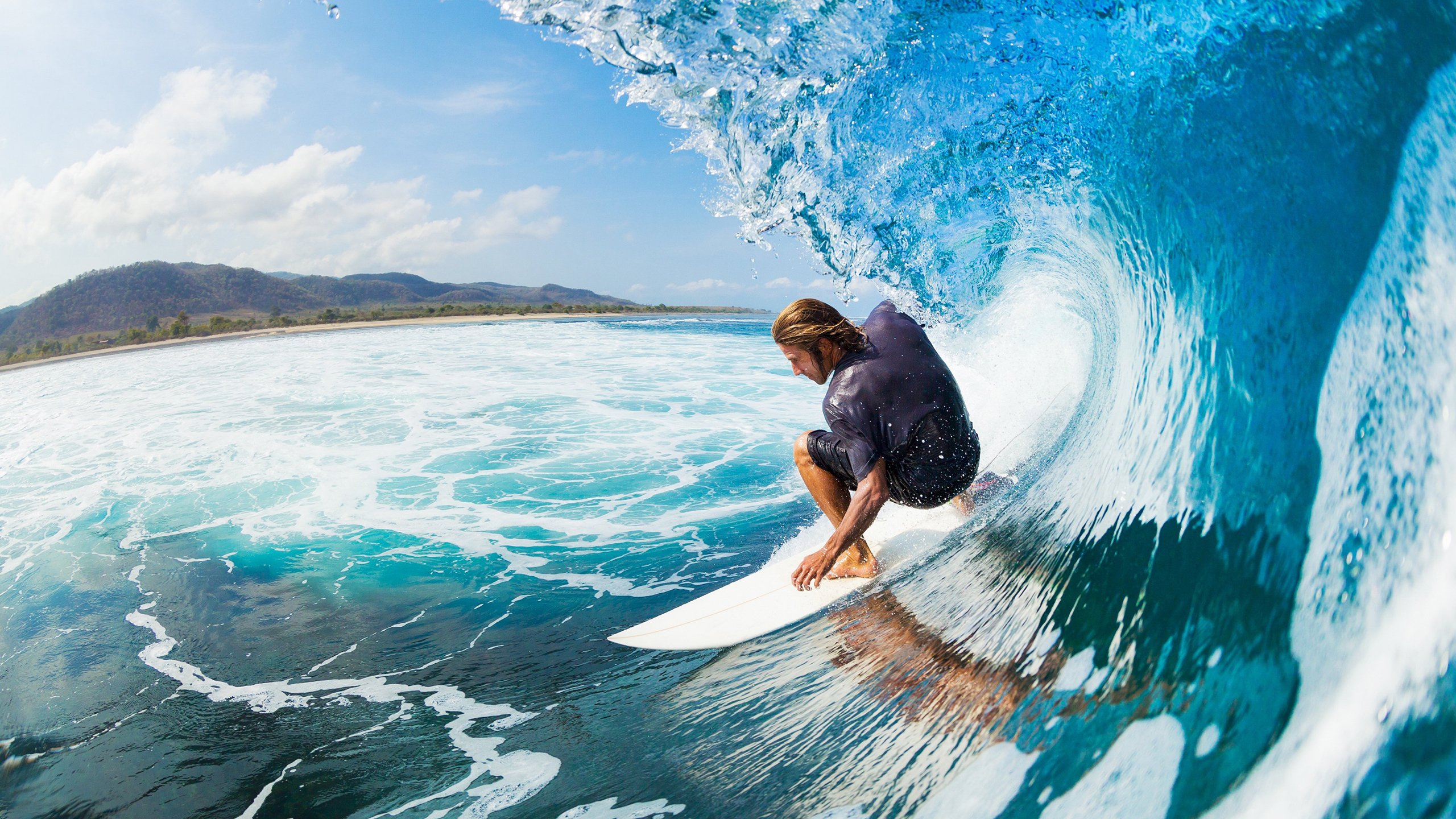 红牛二队的系统化碾压与维斯塔潘的英雄主义，当一人之力对抗整个体系