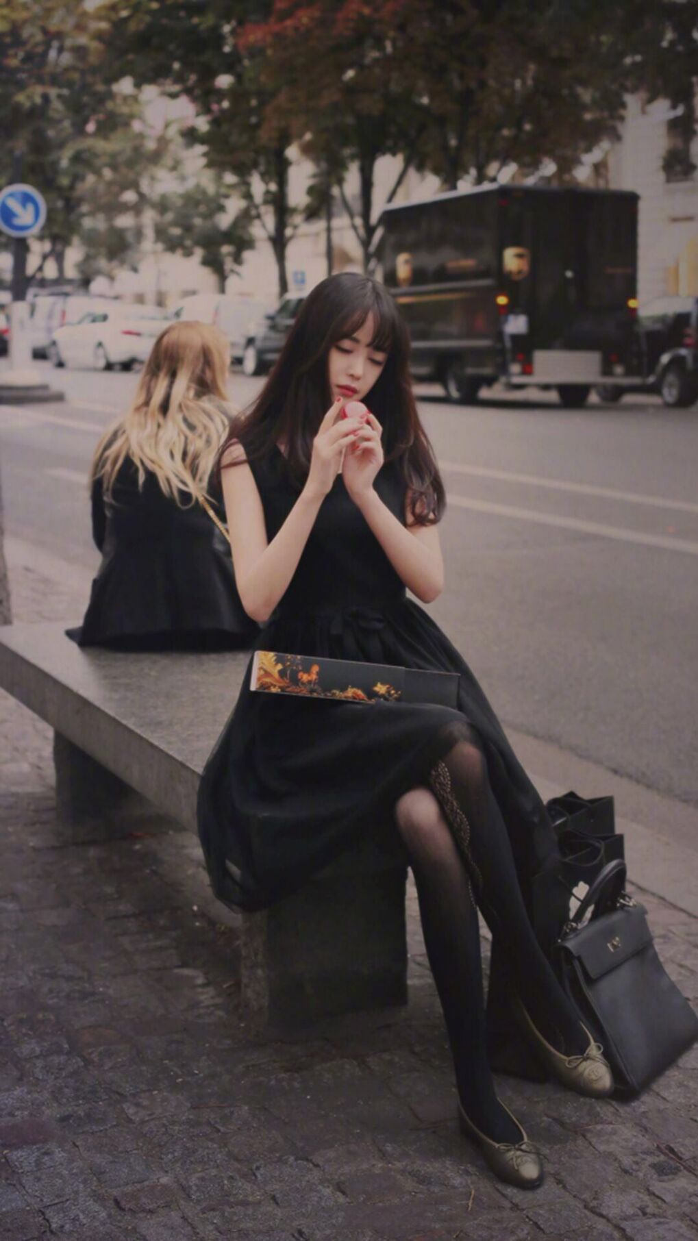 无阵之躯比肩乔科，哈登冷眼刷新史诗纪录，一数据让现役群星黯然失色