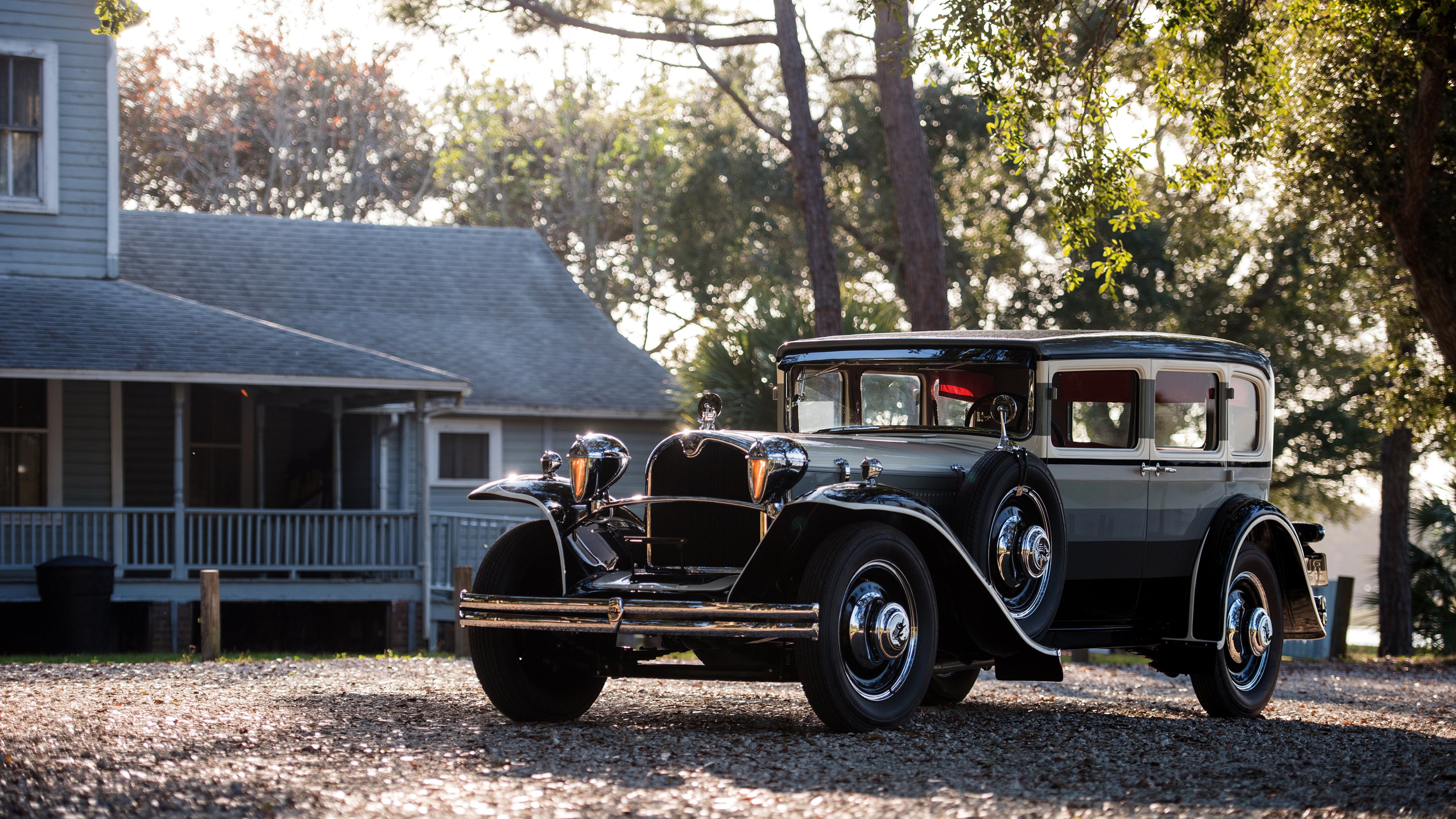 约基奇40+三双闪耀却成空砍，黄蜂双星58分逆袭开拓者