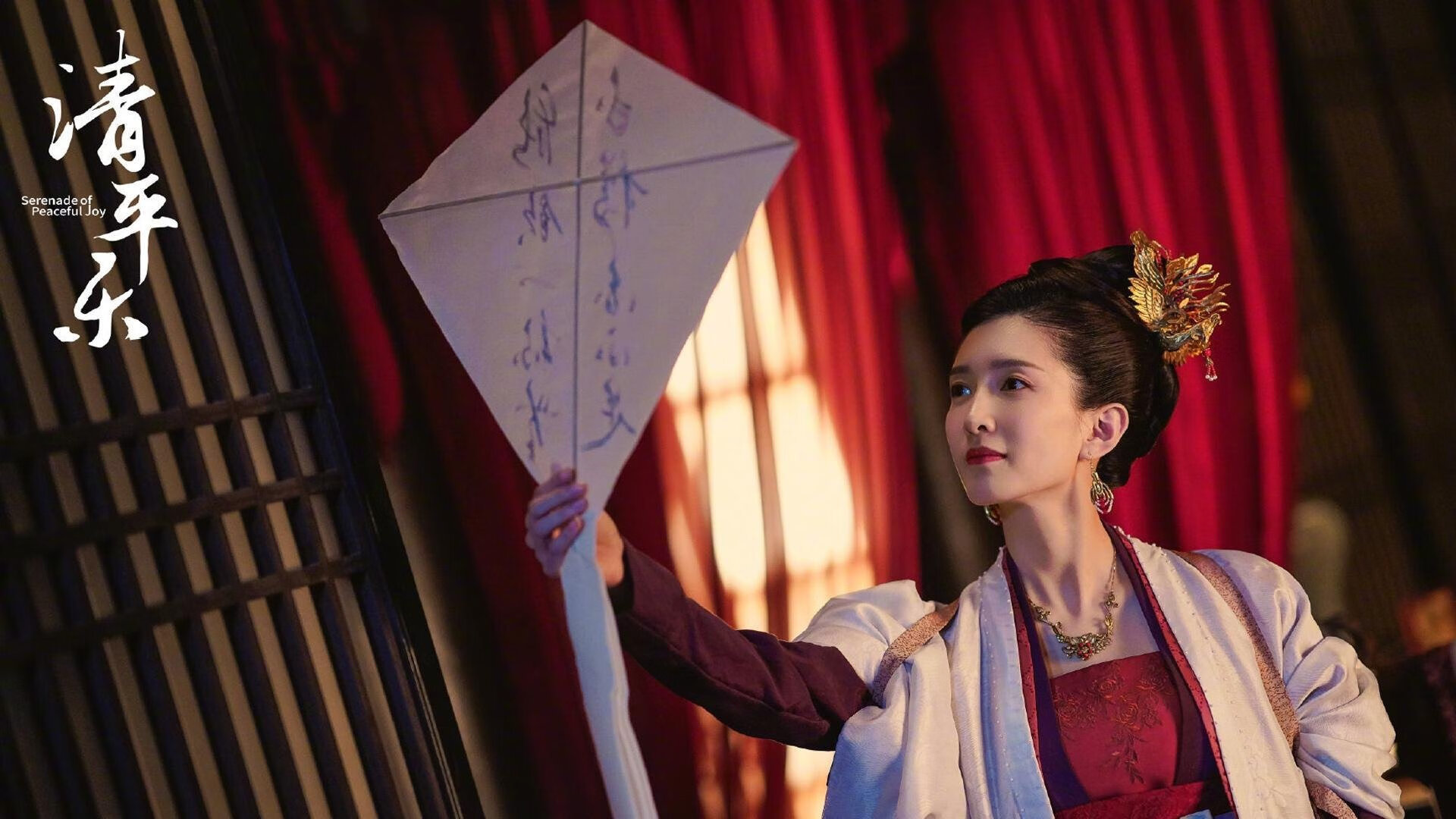 当篮球飞驰在赛道上，小贾伦在太阳轨道上演弯道超车